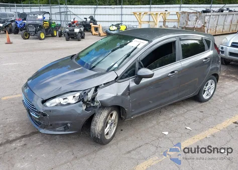 2019 Ford Fiesta Se z USA, uszkodzony, nr VIN 3FADP4EJ7KM145158